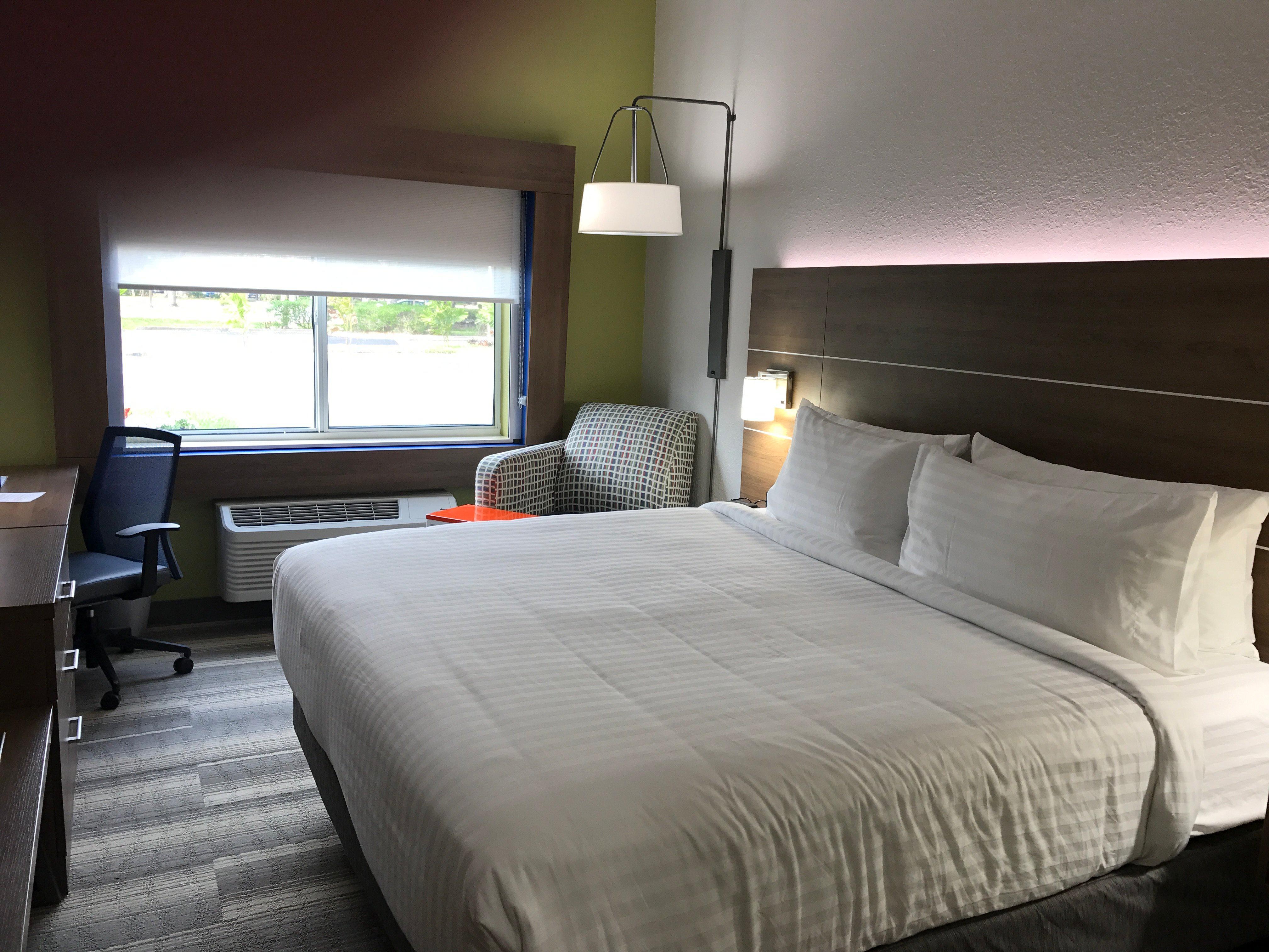 Holiday Inn Express - Naples South - I-75 By Ihg Golden Gate Eksteriør billede