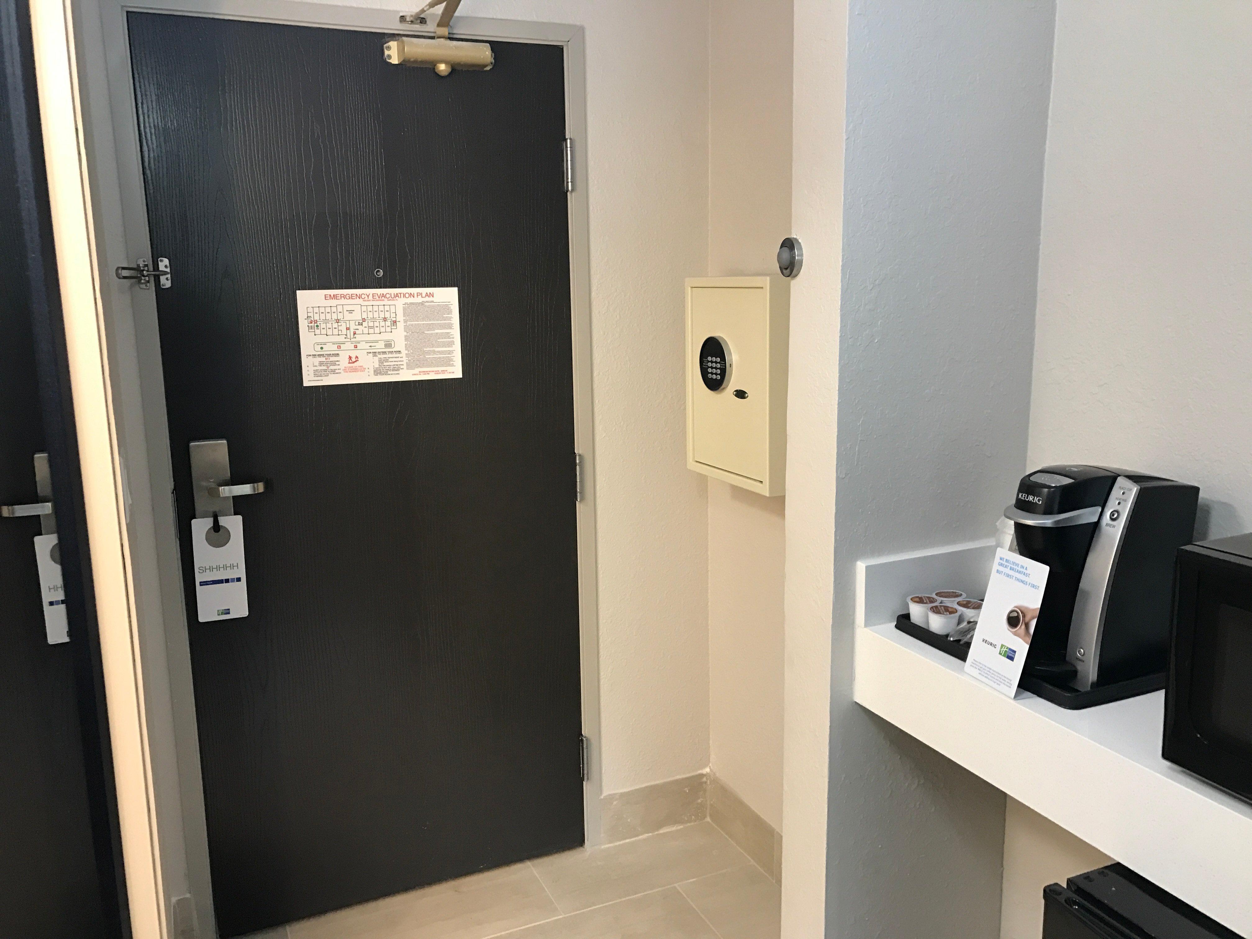Holiday Inn Express - Naples South - I-75 By Ihg Golden Gate Eksteriør billede